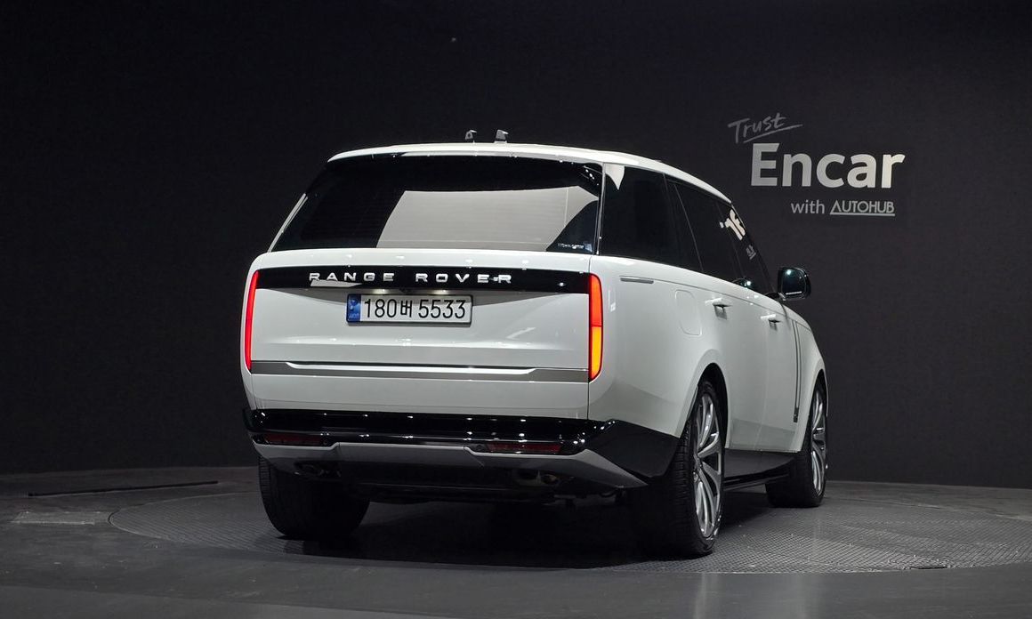 Land Rover Range Rover 2024