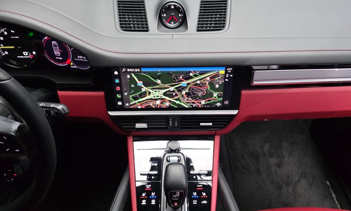 Porsche Cayenne 2023