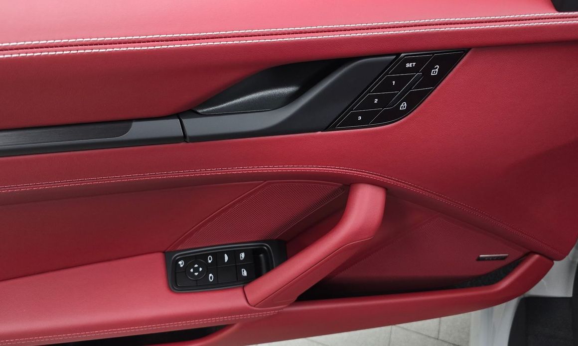 Porsche 911 2025