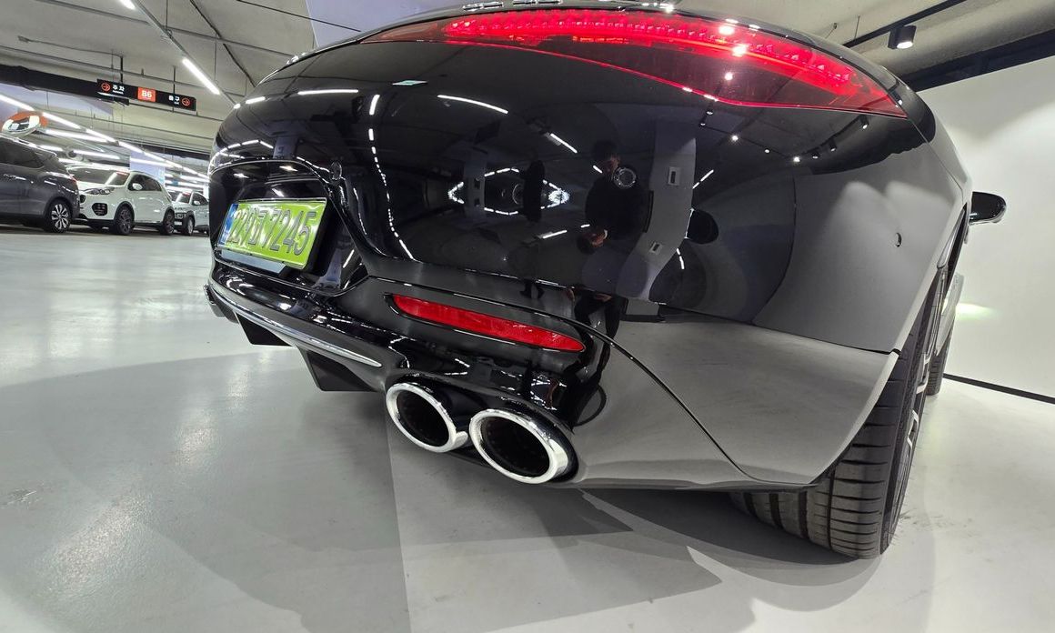 Mercedes-Benz SL-Class 2025