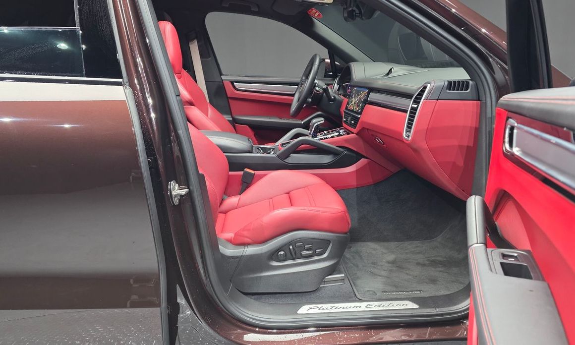 Porsche Cayenne 2023