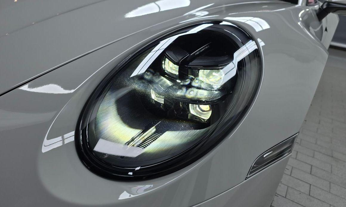 Porsche 911 2025