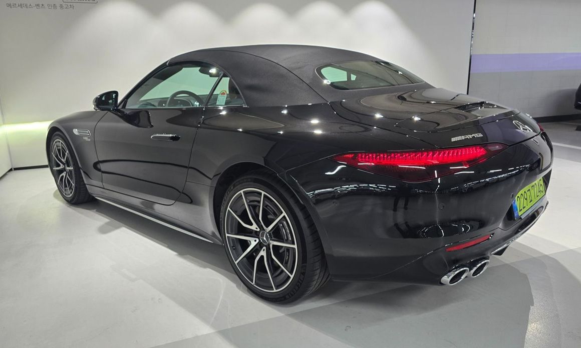 Mercedes-Benz SL-Class 2025