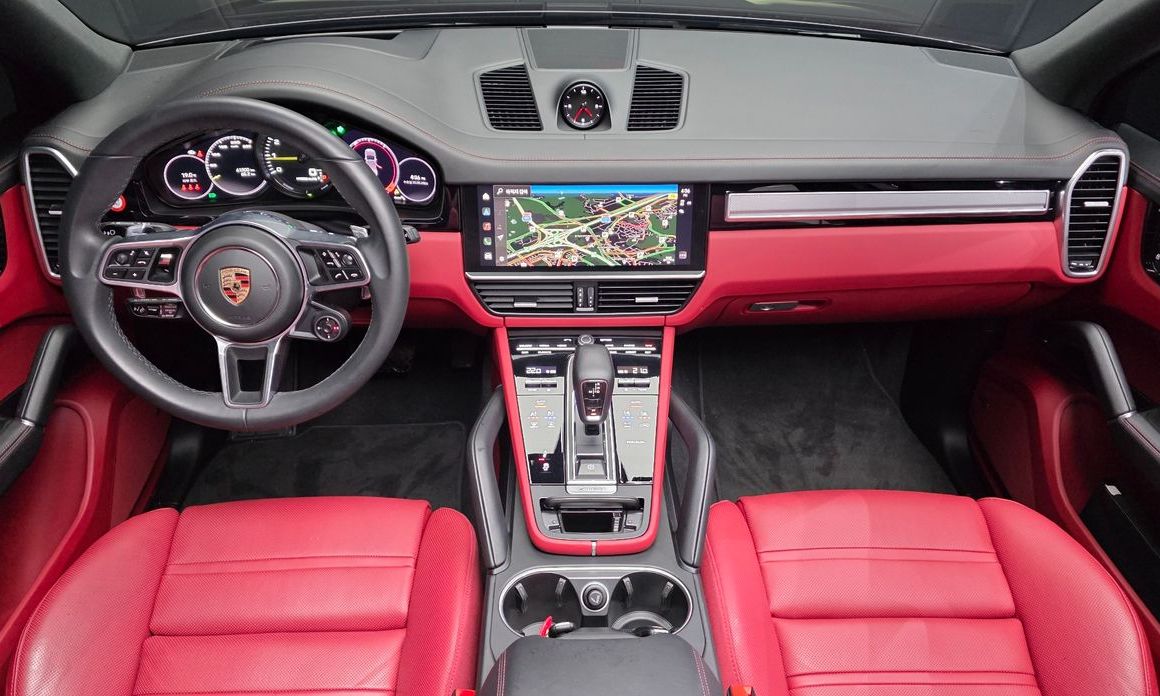 Porsche Cayenne 2023