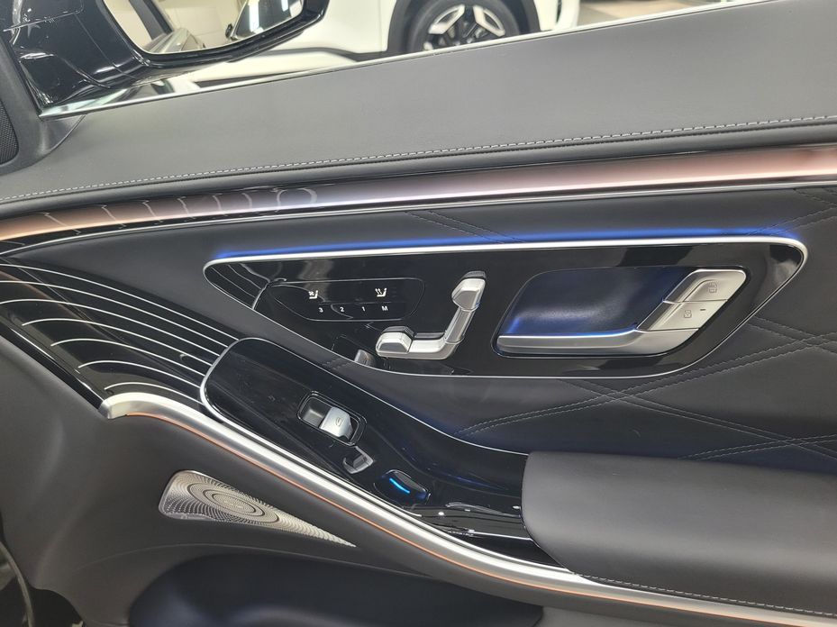 Mercedes-Benz S-Class 2026