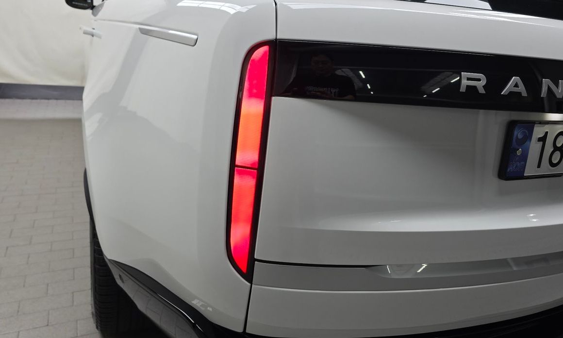 Land Rover Range Rover 2024
