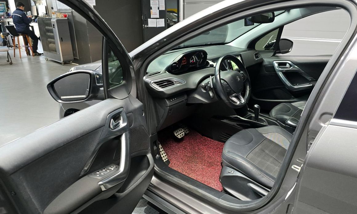 Peugeot 2008 2016