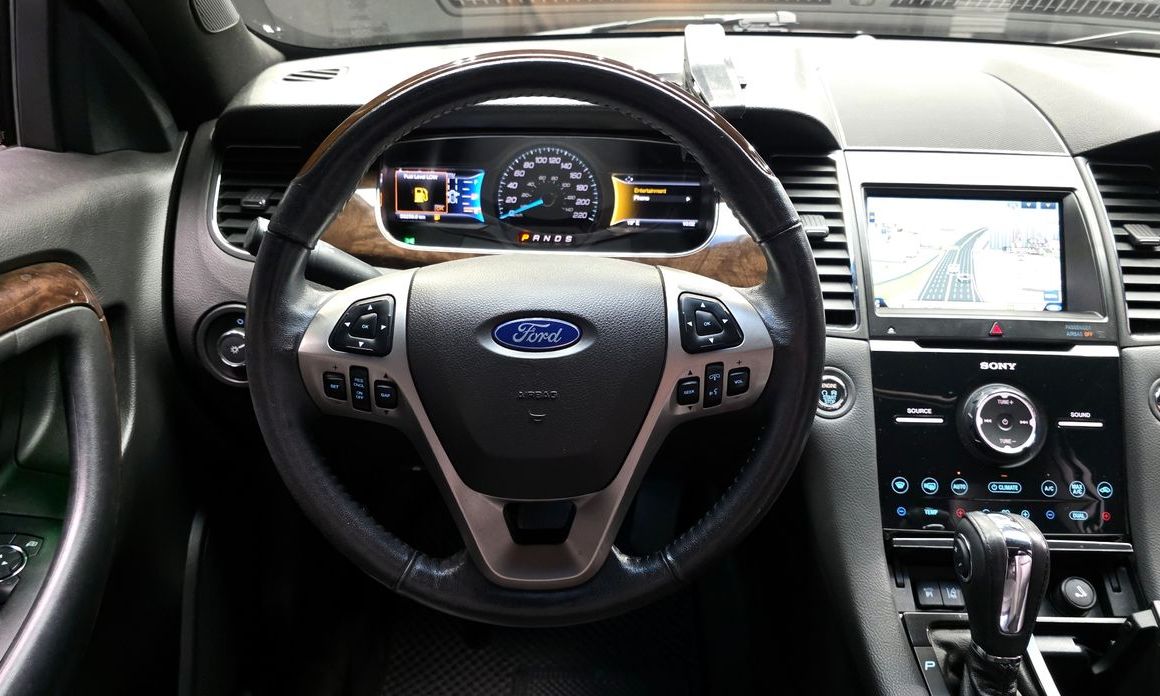 Ford Taurus 2014