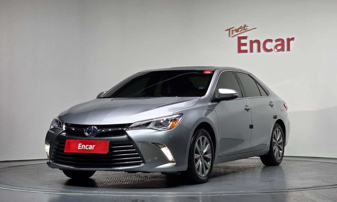 Toyota Camry 2016