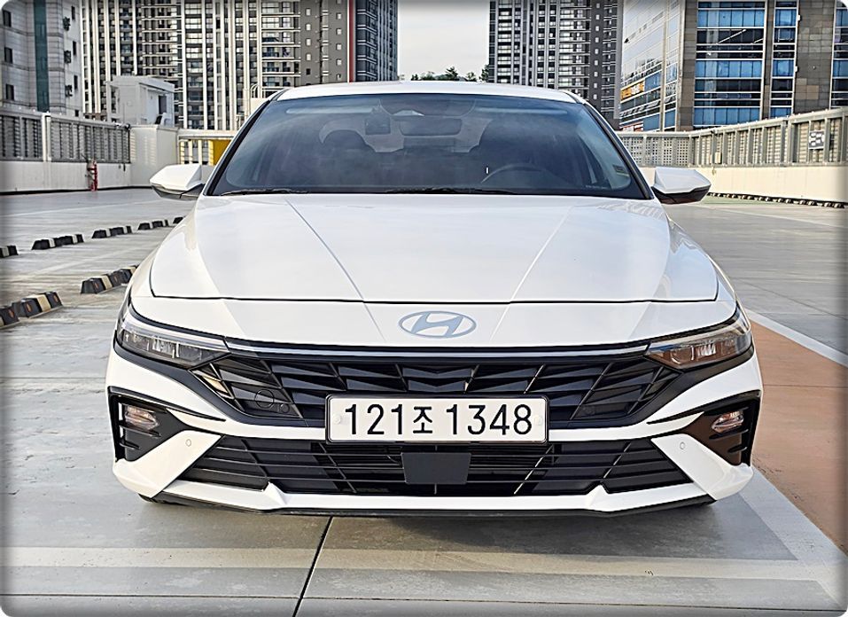 Hyundai AVANTE 2024