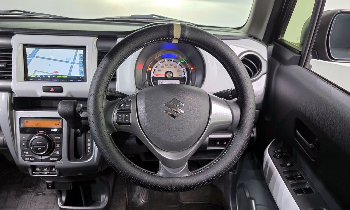 Suzuki HUSTLER 2015