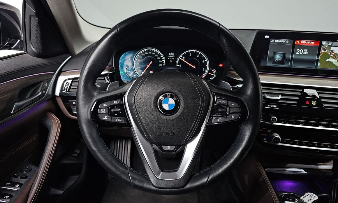 BMW 5-Series 2018