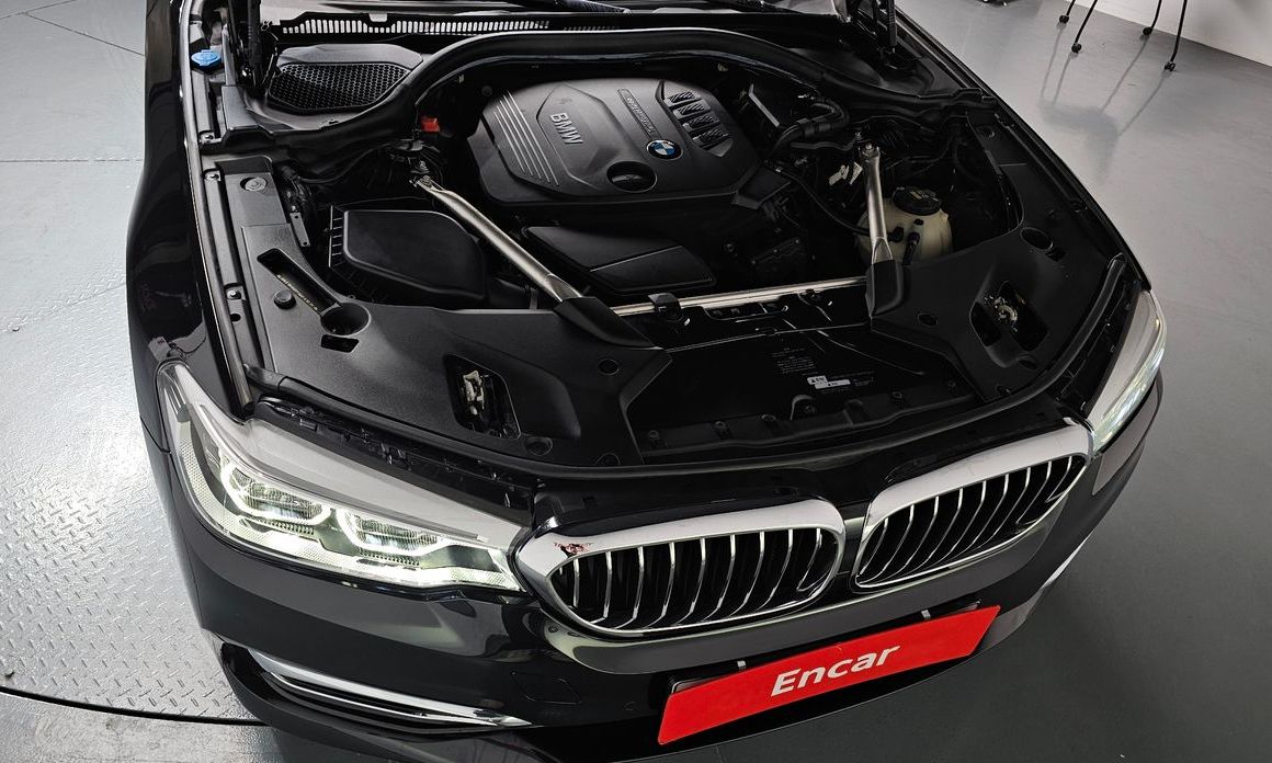 BMW 5-Series 2018
