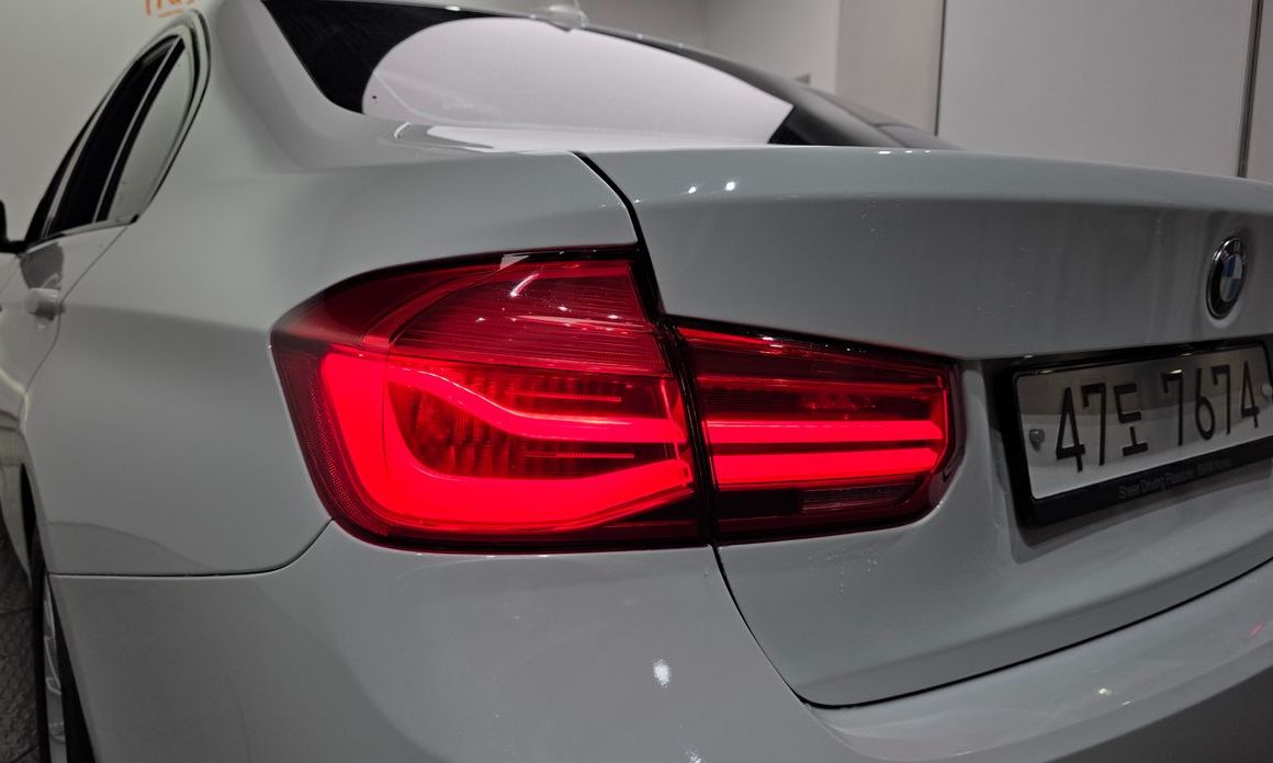 BMW 3-Series 2018