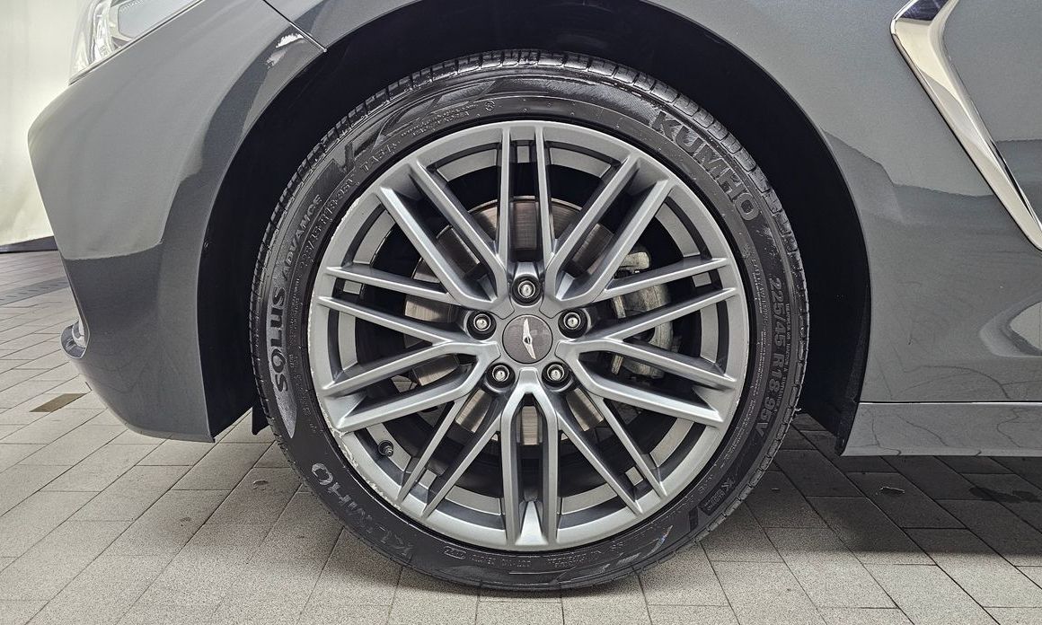 Genesis G70 2018