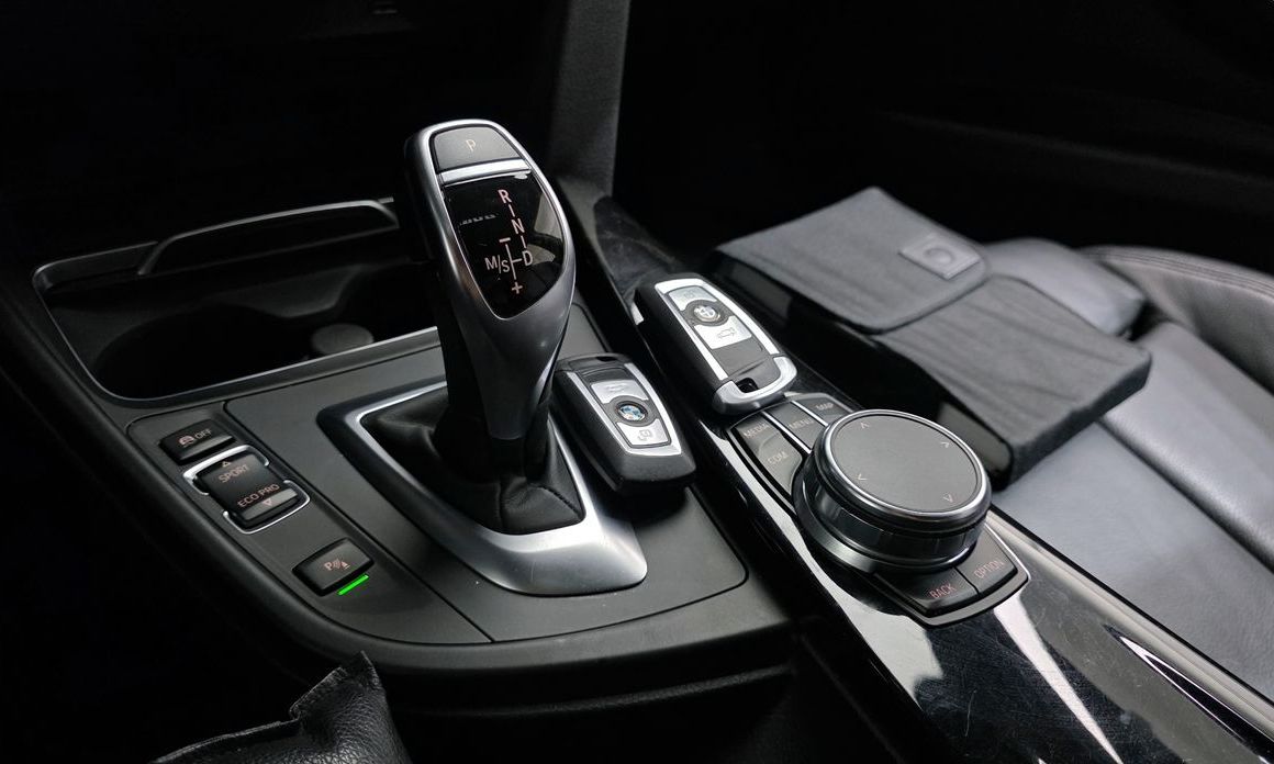 BMW 3-Series 2018