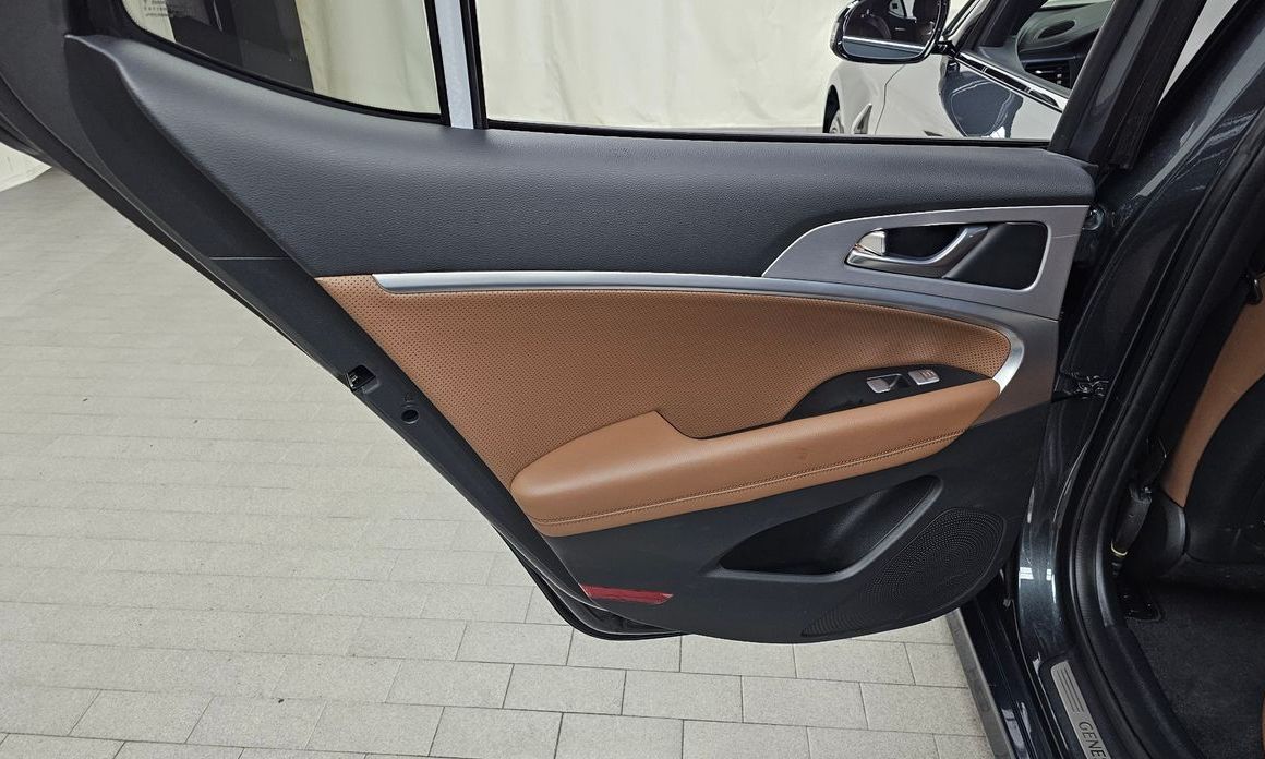 Genesis G70 2018