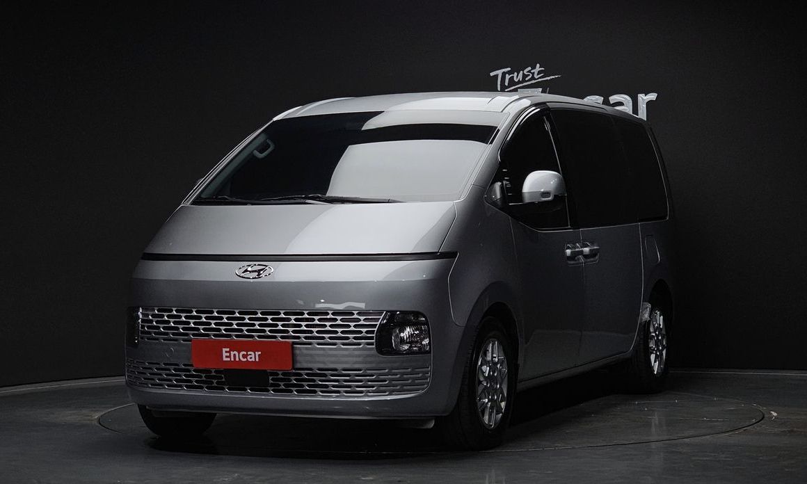 Hyundai Staria 2024