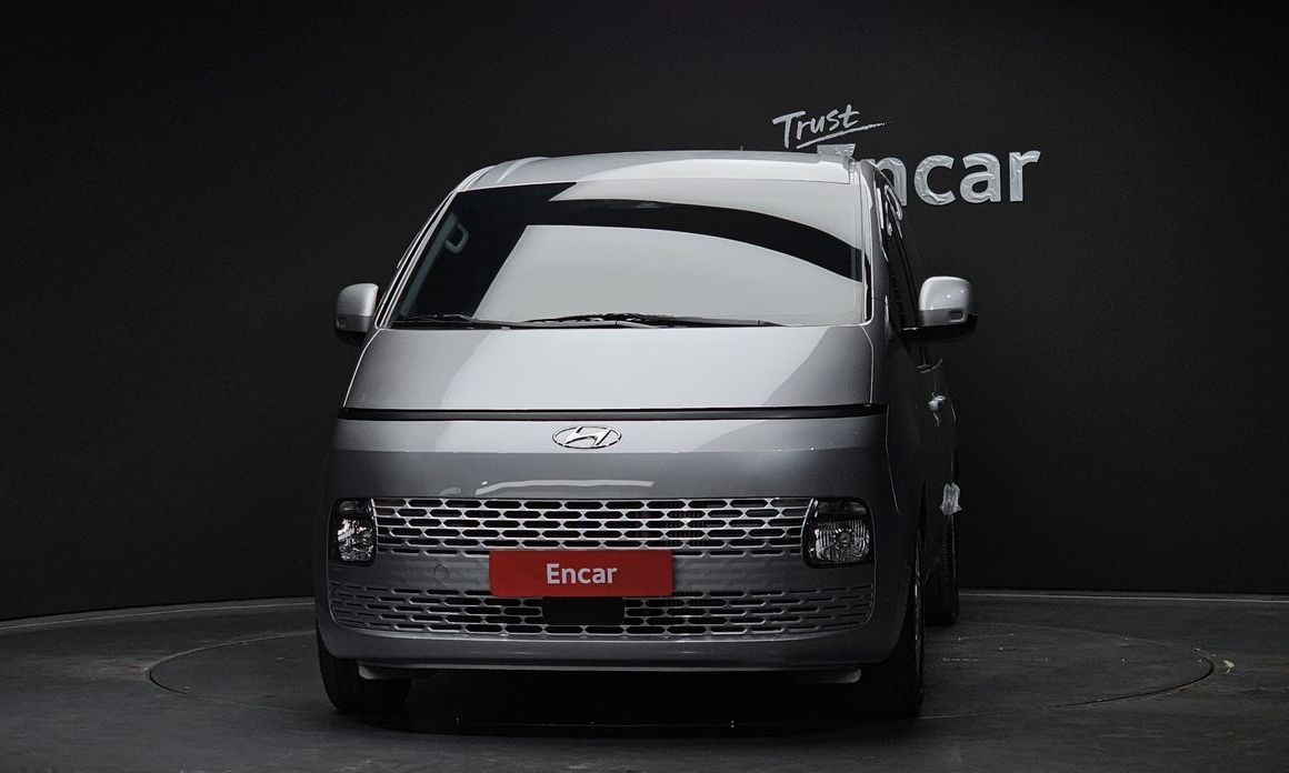 Hyundai Staria 2024