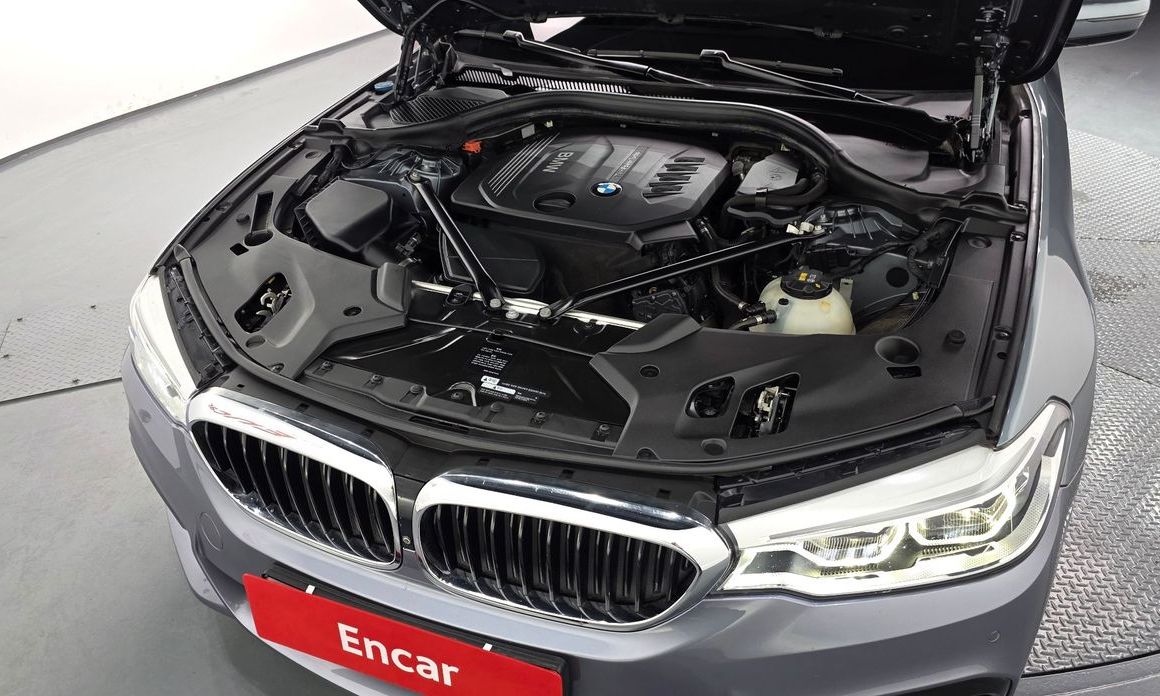 BMW 5-Series 2017