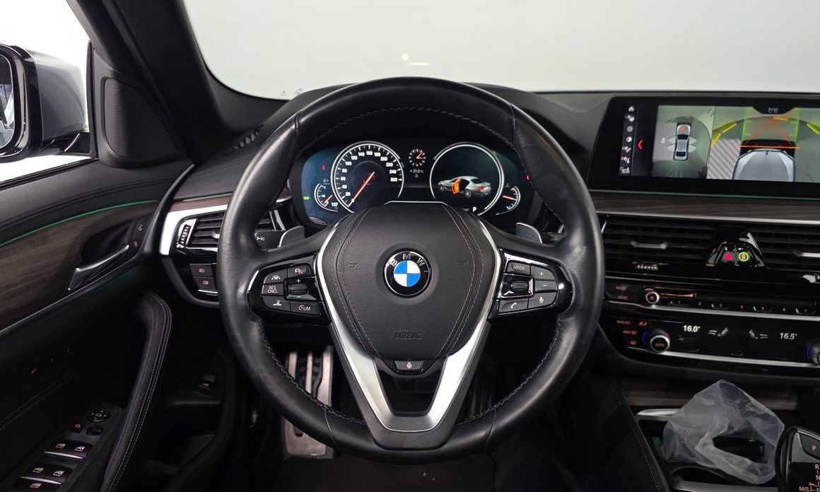 BMW 5-Series 2017