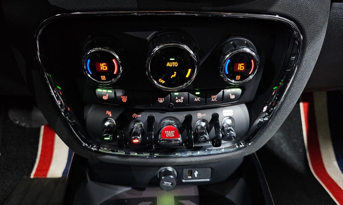 Mini Clubman 2024