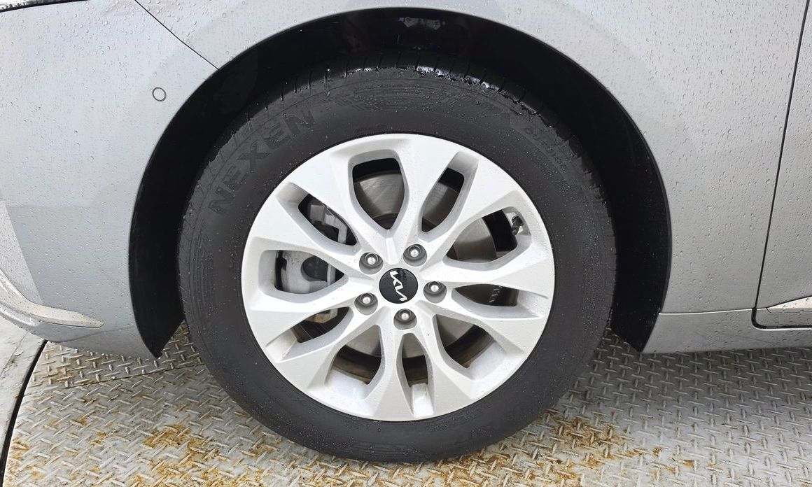 Kia K8 2023