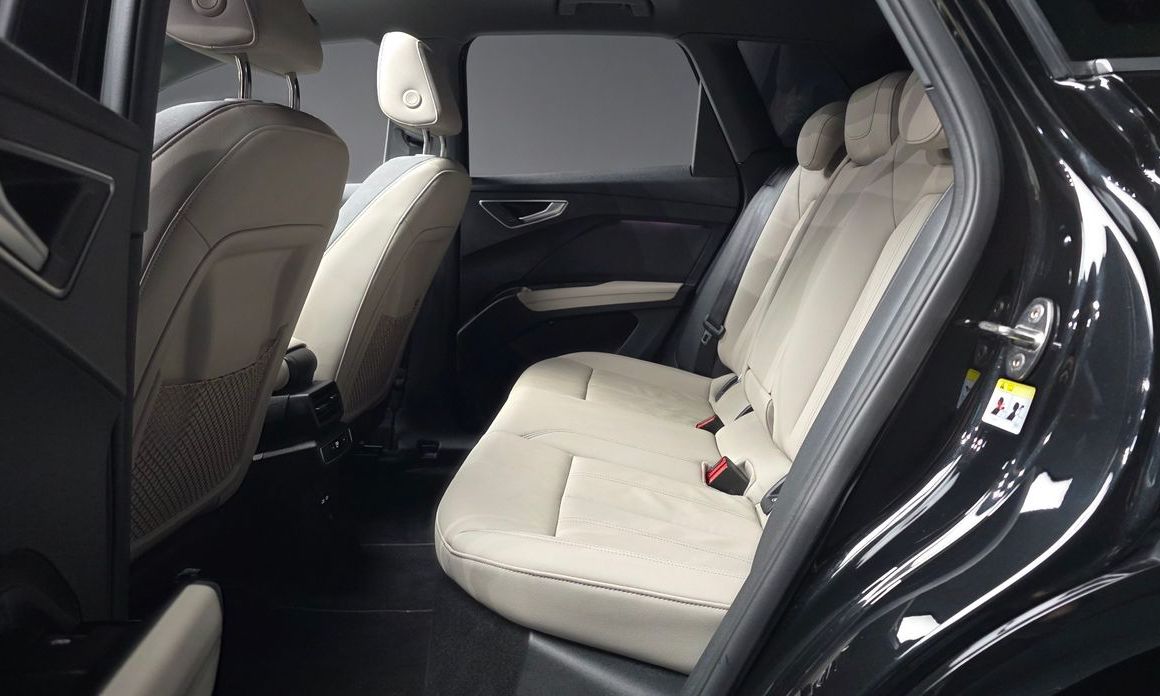 Audi Q4 e-tron 2023