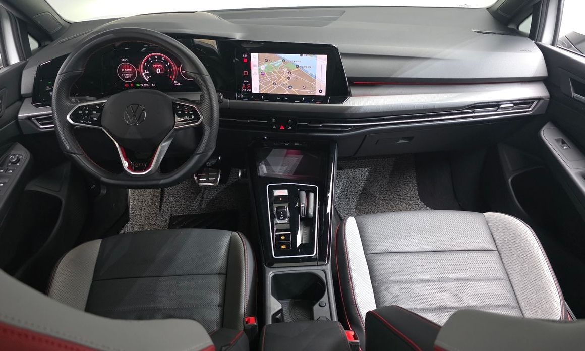 Volkswagen Golf 2023
