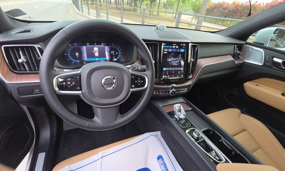 Volvo XC60 2023