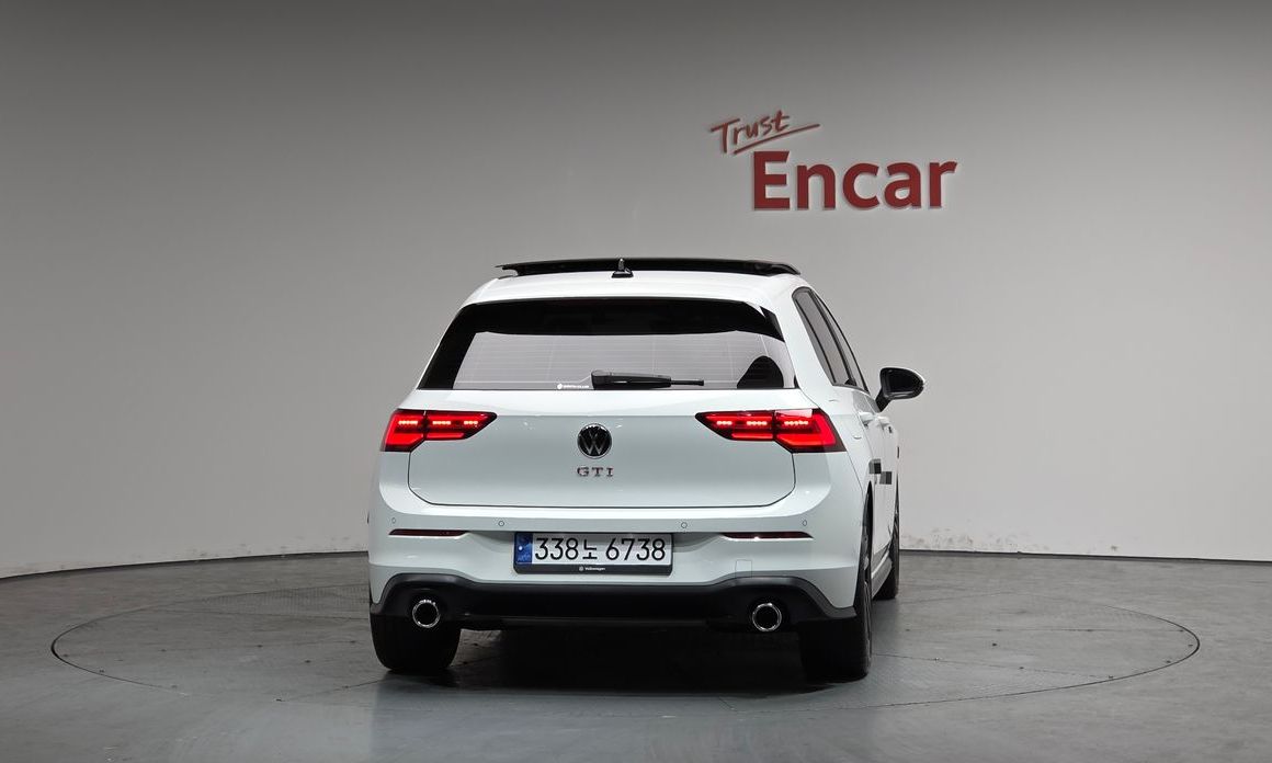 Volkswagen Golf 2023