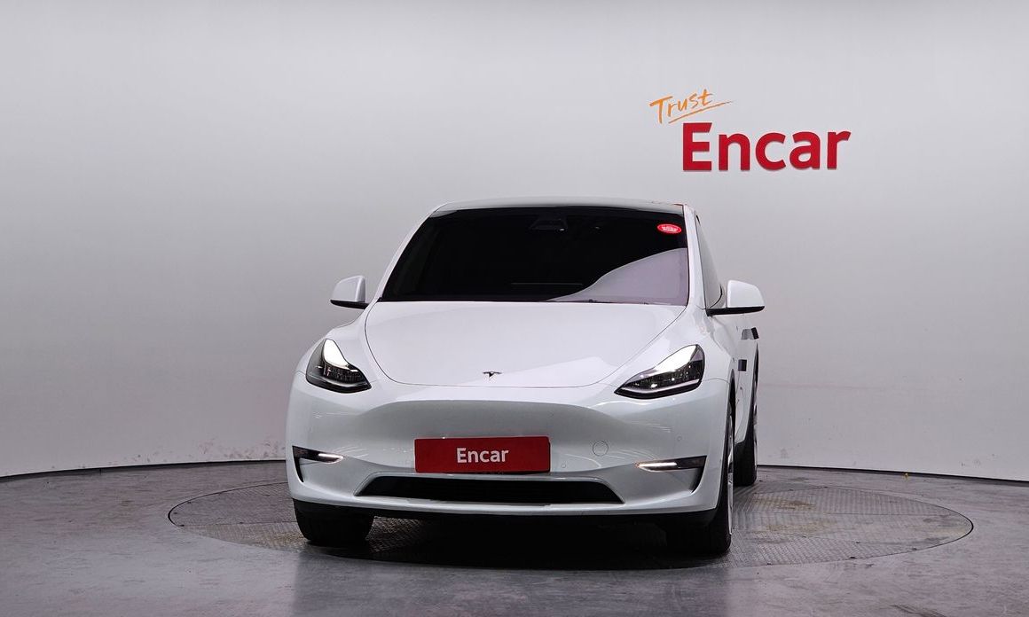 Tesla Model Y 2022
