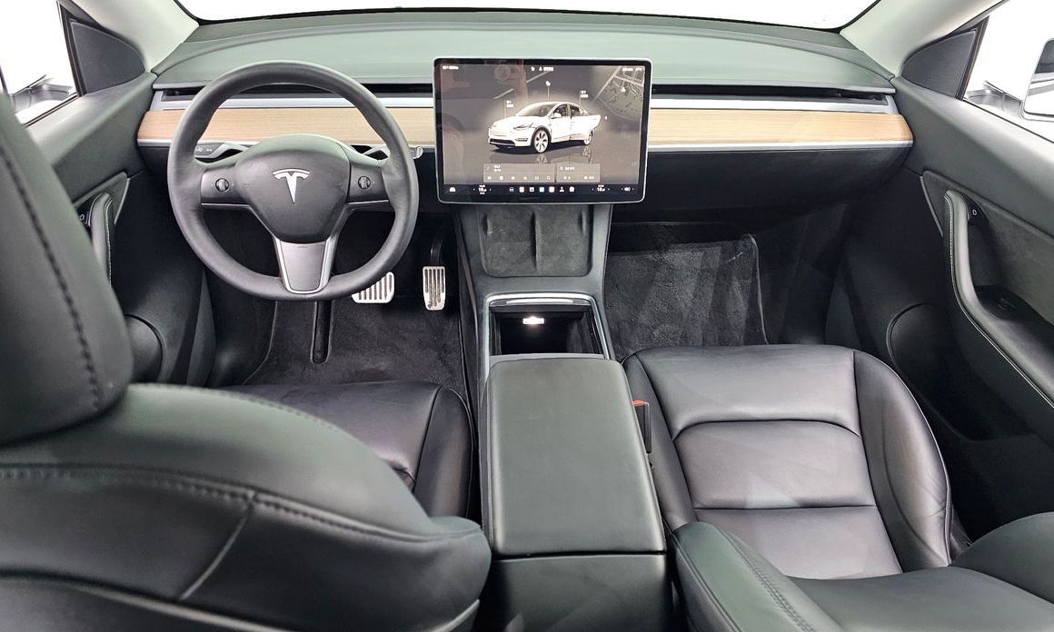 Tesla Model Y 2022