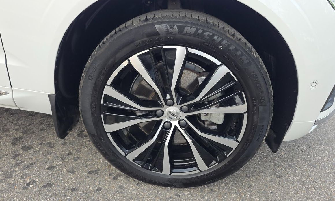 Volvo XC60 2023