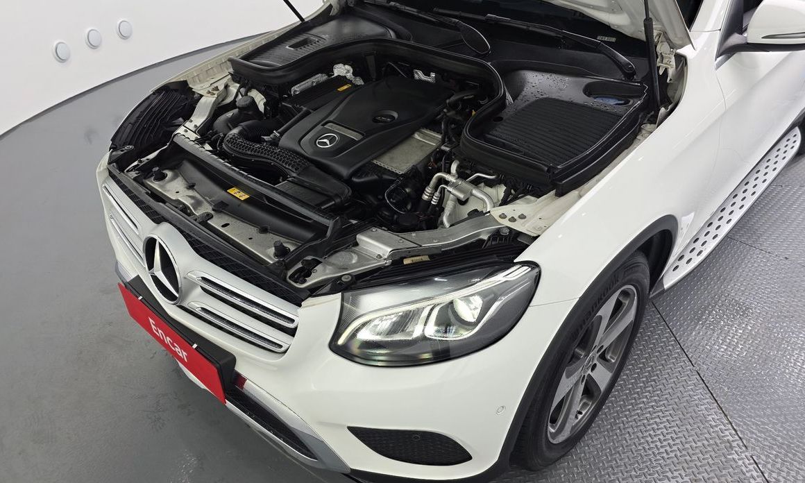 Mercedes-Benz GLC-Class 2019