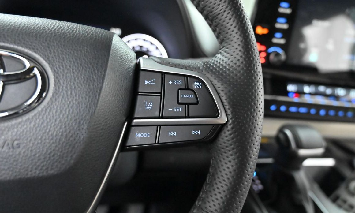 Toyota Sienna 2023