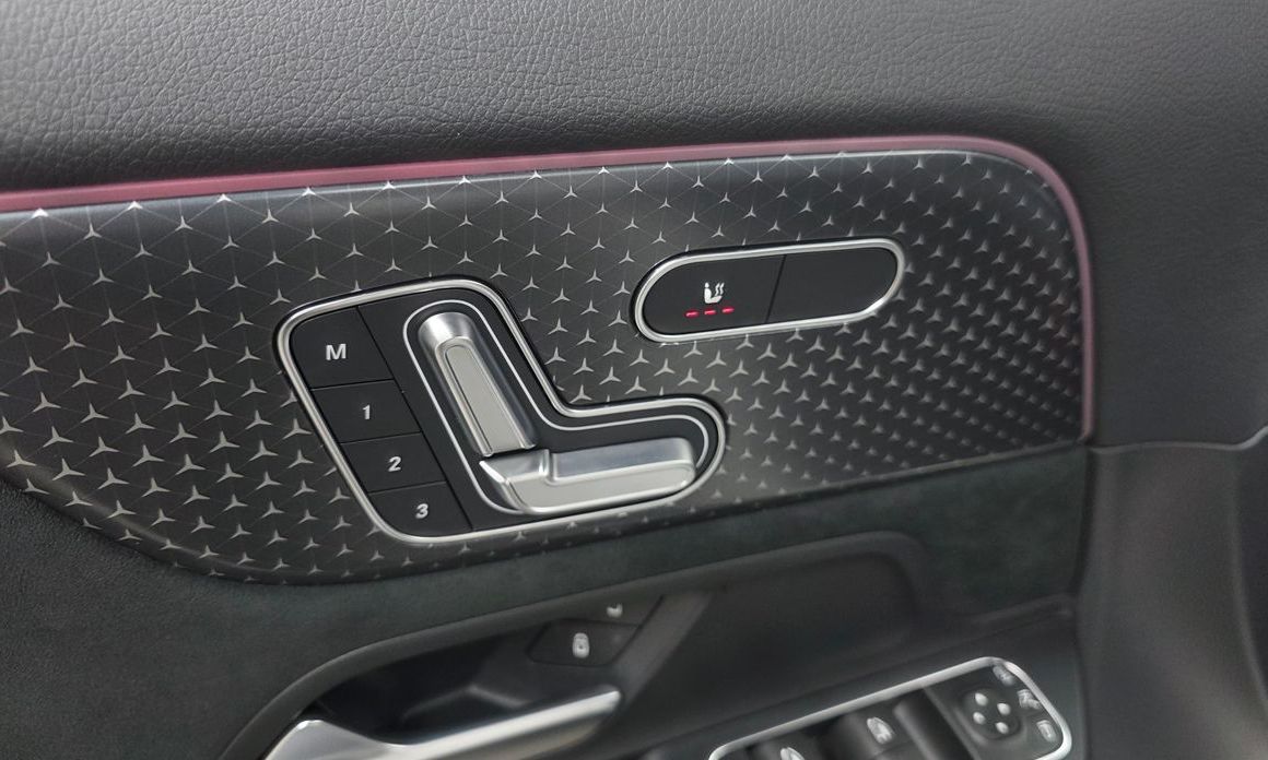 Mercedes-Benz EQA 2025