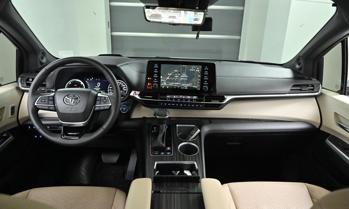 Toyota Sienna 2023