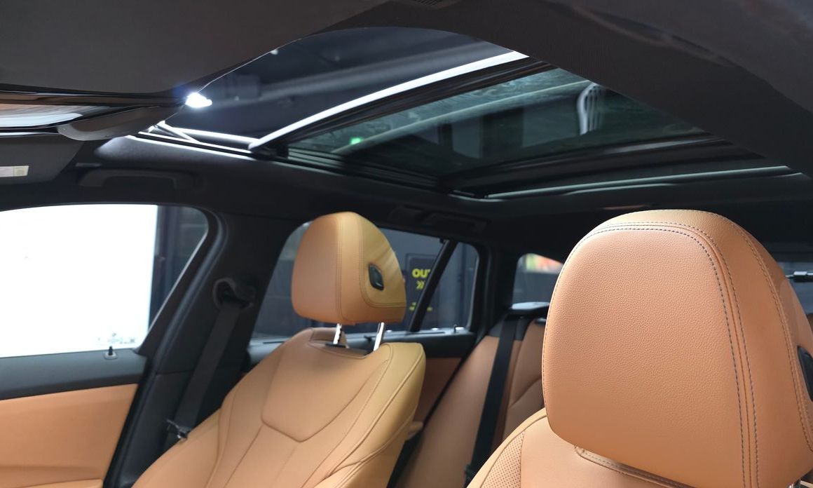 BMW 3-Series 2025