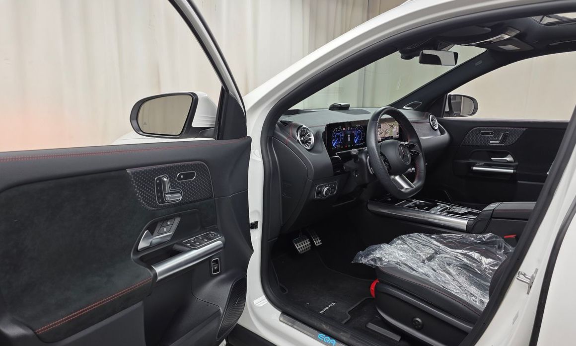 Mercedes-Benz EQA 2025
