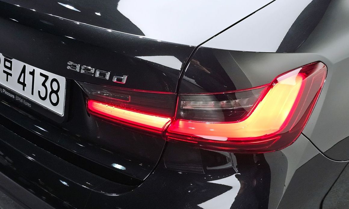 BMW 3-Series 2025