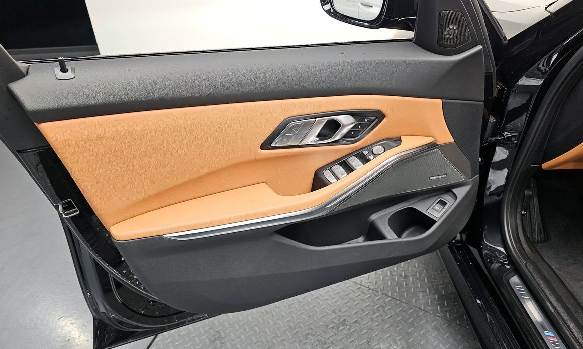 BMW 3-Series 2025