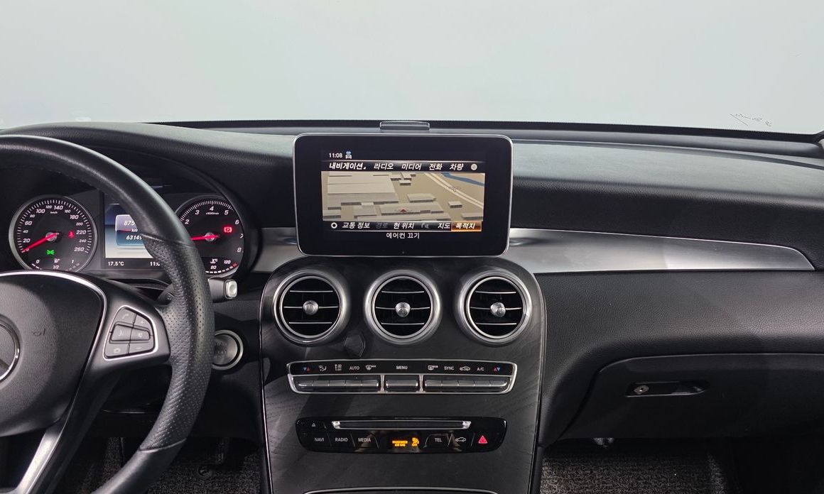 Mercedes-Benz GLC-Class 2019