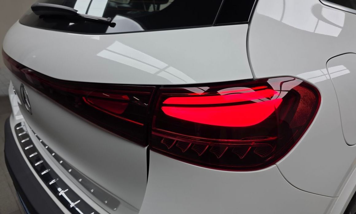 Mercedes-Benz EQA 2025