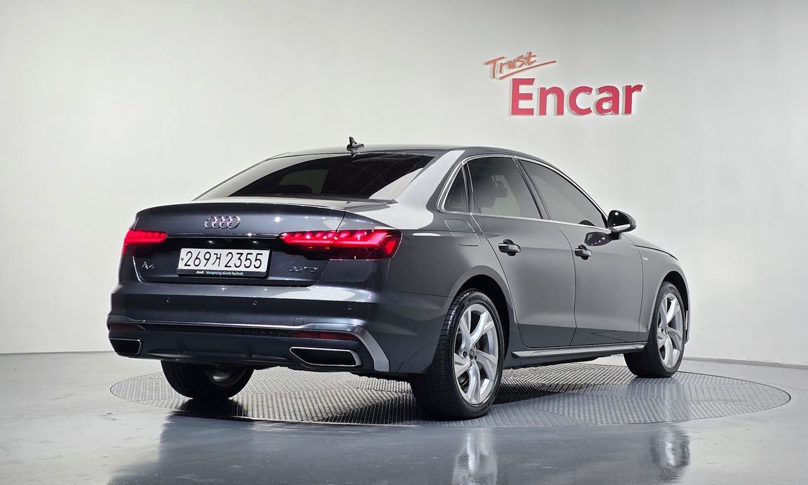 Audi A4 2022