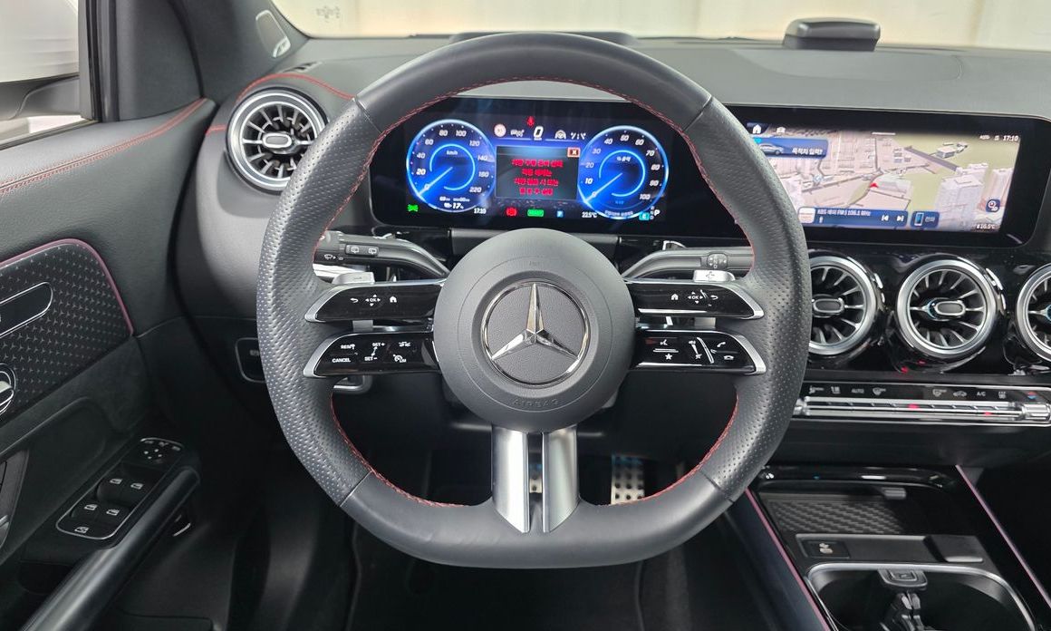 Mercedes-Benz EQA 2025