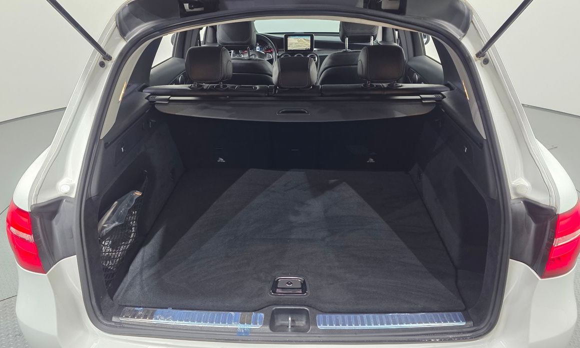 Mercedes-Benz GLC-Class 2019