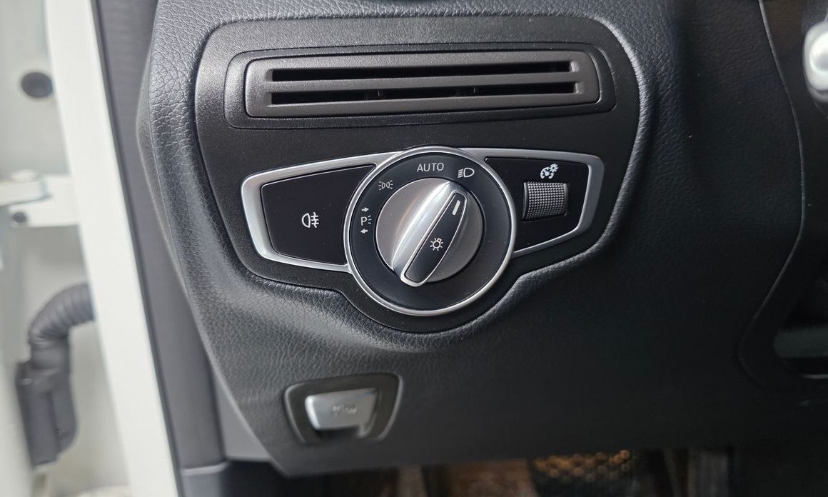 Mercedes-Benz GLC-Class 2019