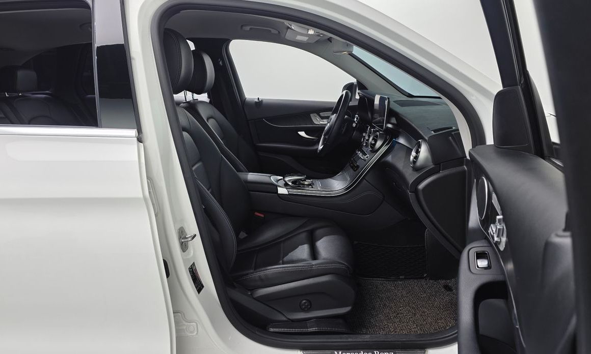 Mercedes-Benz GLC-Class 2019