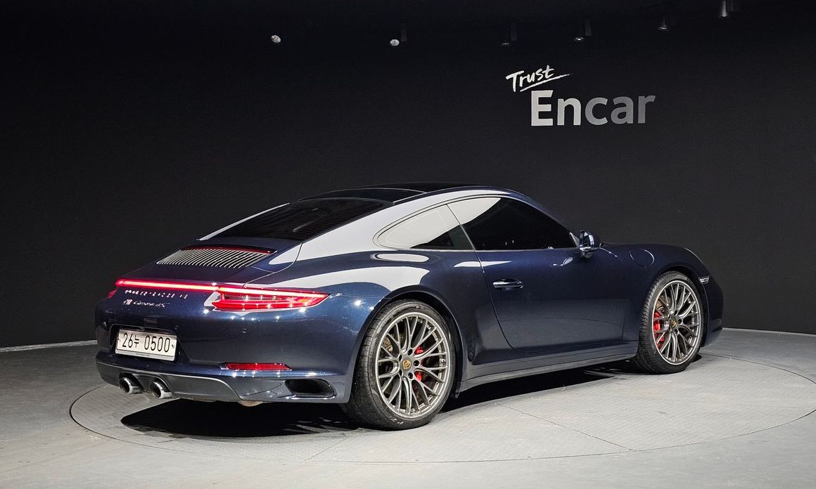 Porsche 911 2017